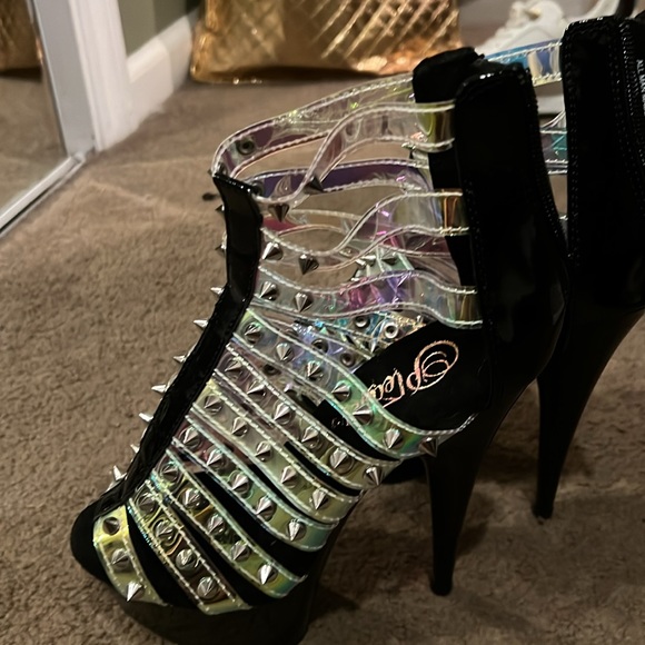 Never worn. No returns - Picture 3 of 3